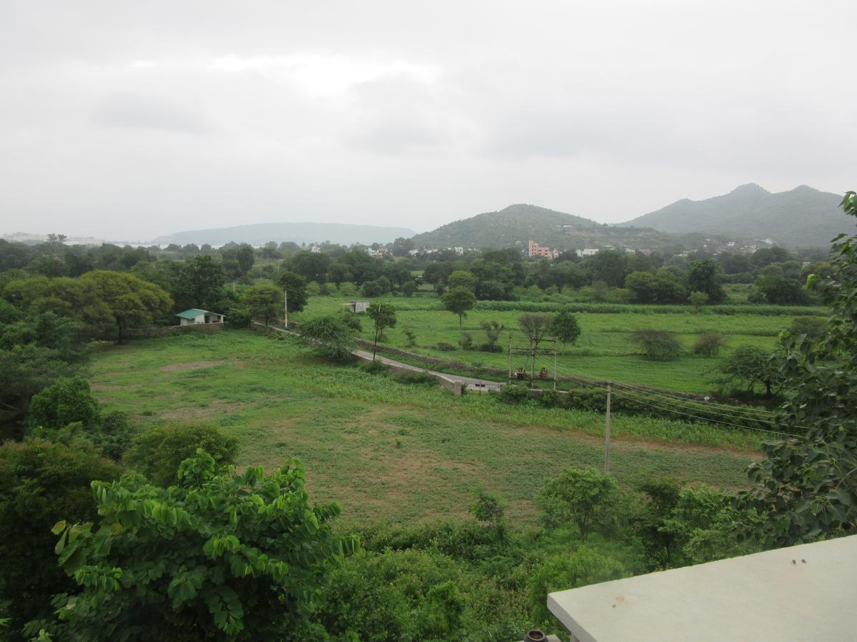 Devra Udaipur Exterior foto
